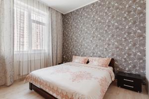 Posteľ alebo postele v izbe v ubytovaní Siesta Arkadia Apartament + 23 fotografií