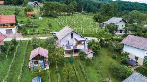 Tòa nhà nơi căn hộ tọa lạc