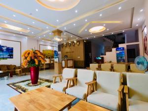 Posezení v ubytování Hoàng Gia Hotel Côn Đảo