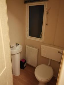 Ένα μπάνιο στο Caledonian Caravan