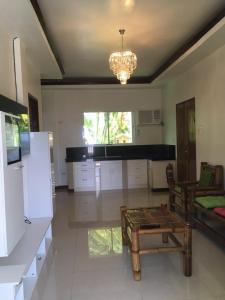 Zdjęcie z galerii obiektu Homaja Roomrental w Panglao City