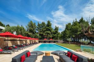 Bazén v ubytovaní Amantes Villas and Suites alebo v jeho blízkosti
