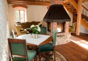 Posezení v ubytování Linnumaja Guesthouse