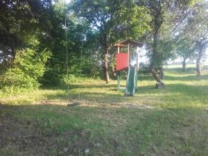 Zdjęcie z galerii obiektu Apartament w domu na wsi w mieście Tomaszów Lubelski