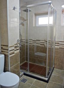 Ένα μπάνιο στο MS Apartment +24 φωτογραφίες