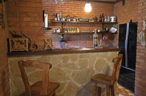 Lounge oder Bar in der Unterkunft Wine House KNIAZ