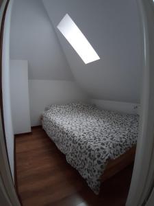 Posteľ alebo postele v izbe v ubytovaní Dom gościnny u Chudego