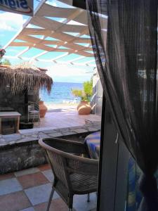 Gallery image of 9 Musses ROOMS-studios in Skala Mistegnon +120 photos