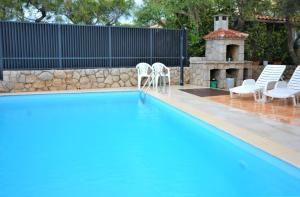 Swimmingpoolen hos eller tæt på Villa Pianka