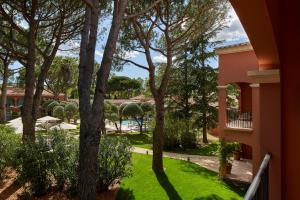 Сад в Villa Duflot Hôtel & Spa Perpignan