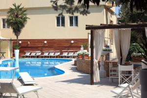Πισίνα στο ή κοντά στο Villa Adriatica Ambienthotels