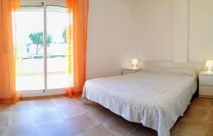 Posteľ alebo postele v izbe v ubytovaní VACAY Villa Anna, jardín privado, piscina comunitaria, en Costa Brava, L'Escala!