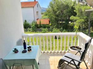 Balkón alebo terasa v ubytovaní Apartment Pepa Starigrad Paklenica