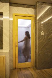 Гости Premier Vista Hotel