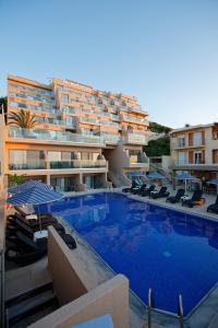 Bazén v ubytovaní Archipelagos Hotel alebo v jeho blízkosti