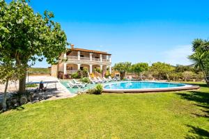 Πισίνα στο ή κοντά στο Casa Marcos