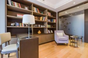 Zona d'estar a Savills Residence Daxin Shenzhen Bay