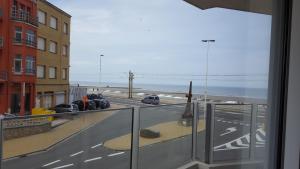 Gallery image of Studio Raversijde with Sea View in Ostend