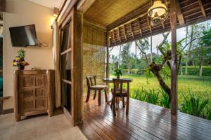 Kebun di luar Ananda Ubud Resort
