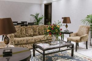Posezení v ubytování Mangrove Hotel