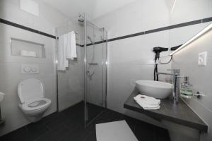 Koupelna v ubytování Business Apartments Reichenburg