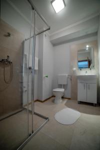 Koupelna v ubytování Elis Residence + 33 fotografií