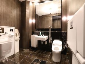 Kylpyhuone majoituspaikassa APA Hotel Shinjuku Kabukicho Chuo