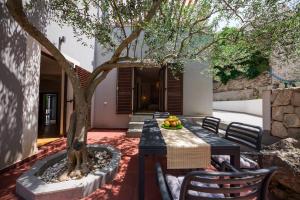 Patio nebo venkovní prostory v ubytování Casa Dubi Hvar