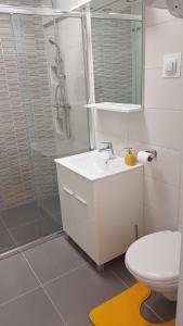 Koupelna v ubytování Apartmant Bionda Novi Vinodolski, cozy and nice apartment for 4 people in the city center