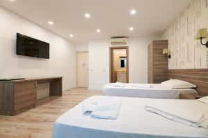 Gallery image of Hotel Liad City Center in Bucharest