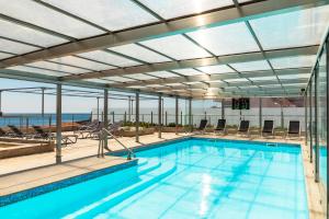 Бассейн в Hotel Boa - Vista или поблизости