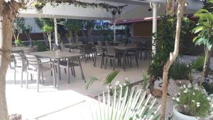 Un restaurante o sitio para comer en Tasiana Star