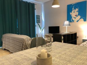 TV a/nebo společenská místnost v ubytování CriteriaHome! nice&easy