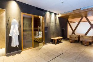A bathroom at Hotel Heubad