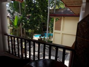 Bazén v ubytování Alona Vida Beach Resort nebo v jeho okolí