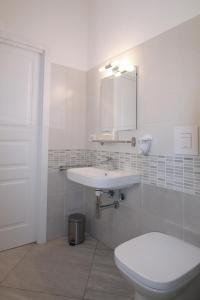A bathroom at Maison Carolina