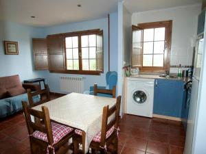 Kuchnia lub aneks kuchenny w obiekcie Apartamentos Rurales Casa Tata
