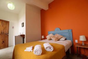 Postel nebo postele na pokoji v ubytování Wabi Hostel