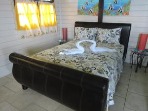 Кровать или кровати в номере Amazing Beach View Apartments
