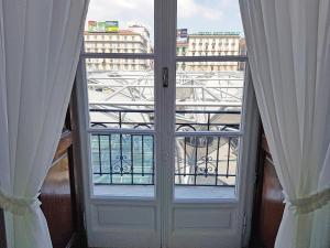 A balcony or terrace at Maison Carolina