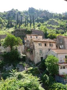 Gallery image of Nova dvokrevetna soba sa dva odvojena kreveta i zajedničkim kupatilom in Kotor