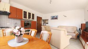 Fotografia z galérie ubytovania Apartment Matika, terrace apartment 10 minutes walk from center v Rovinj