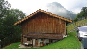 Fotografie z fotogalerie ubytování Bauernhaus & Appartement Goldschmied v destinaci Fügenberg