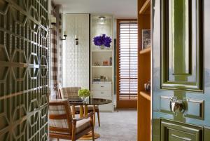 Istumisnurk majutusasutuses Rosewood Hong Kong