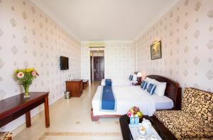 Gallery image of Beachfront Hotel in Vung Tau