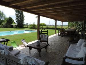 The swimming pool at or close to the green home