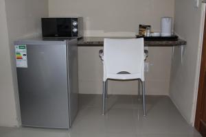 Köök või kööginurk majutusasutuses M n M Guesthouse In Turfloop Mankweng