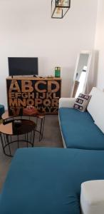 TV a/nebo společenská místnost v ubytování Apartments Perina
