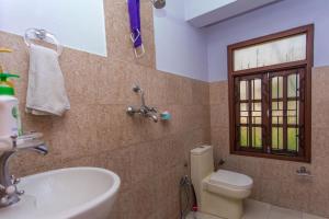 Ванна кімната в Panauti Community Homestay