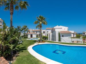 2246-Brand new apt with terrace and pool, Casares ...